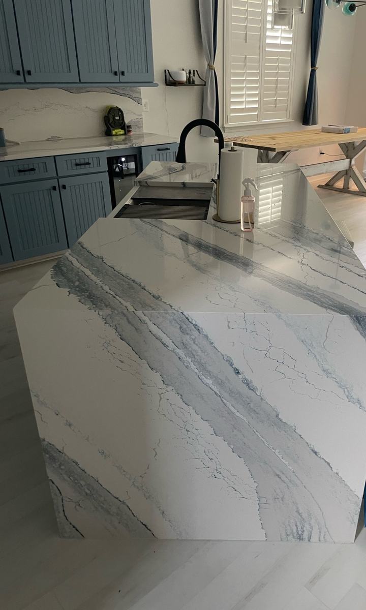 Waterfall island with blue-gray veining